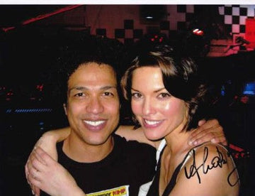 Alana de la Garza